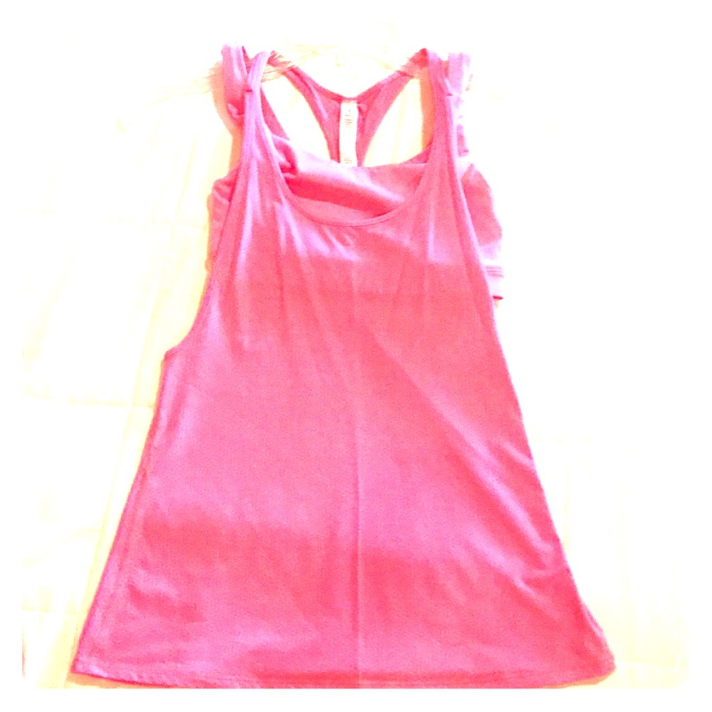 Lululemon tank size 2
